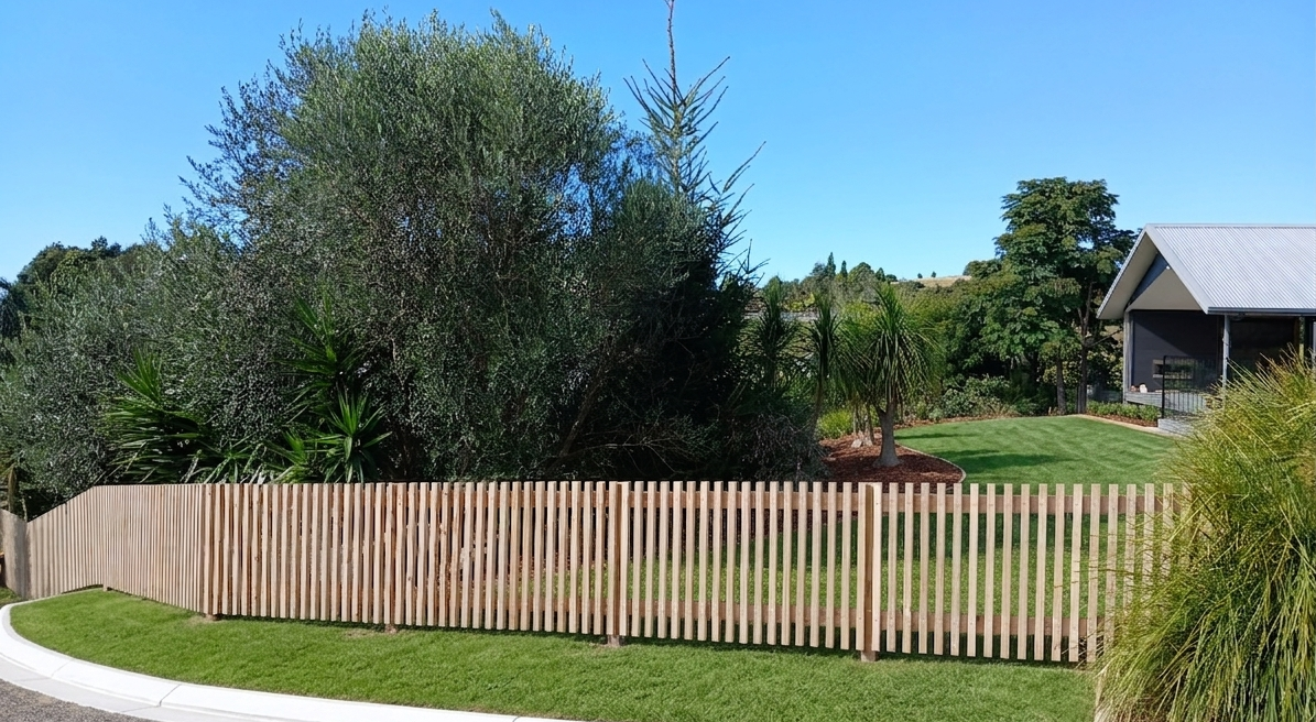Timber Boundary Fencing